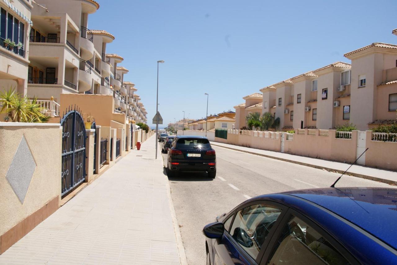 New Apartment In Torrevieja , Punta Prima Orihuela Costa With Pool Exterior photo